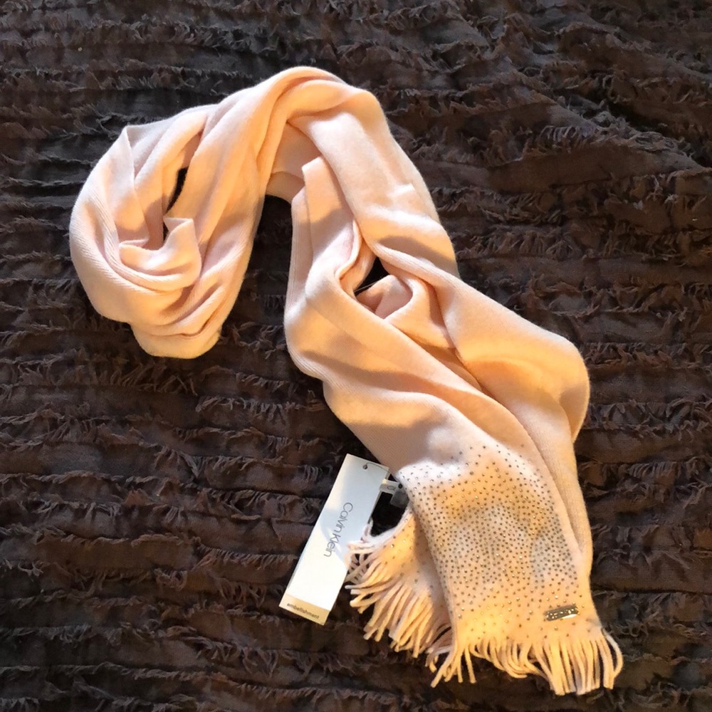 pink scarf, calvin klein